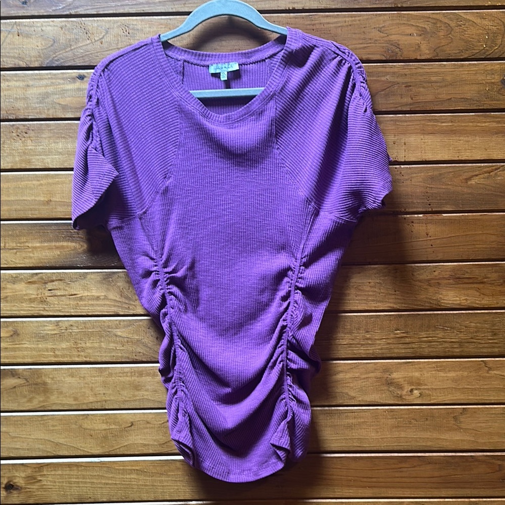 White Birch - Purple Ruched Short Sleeve Top